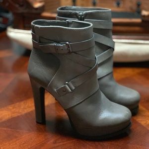 Gianni Bini Ankle Boots